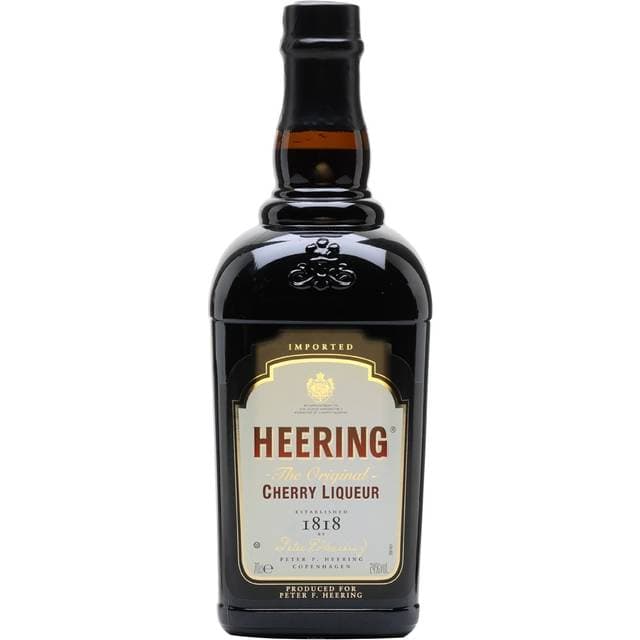 Heering Cherry Liqueur 24% 70 cl