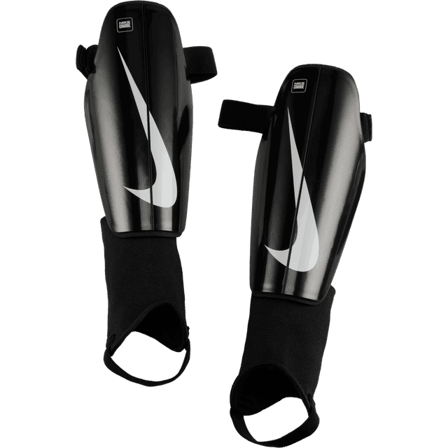 Nike Charge-fodboldbenskinner sort