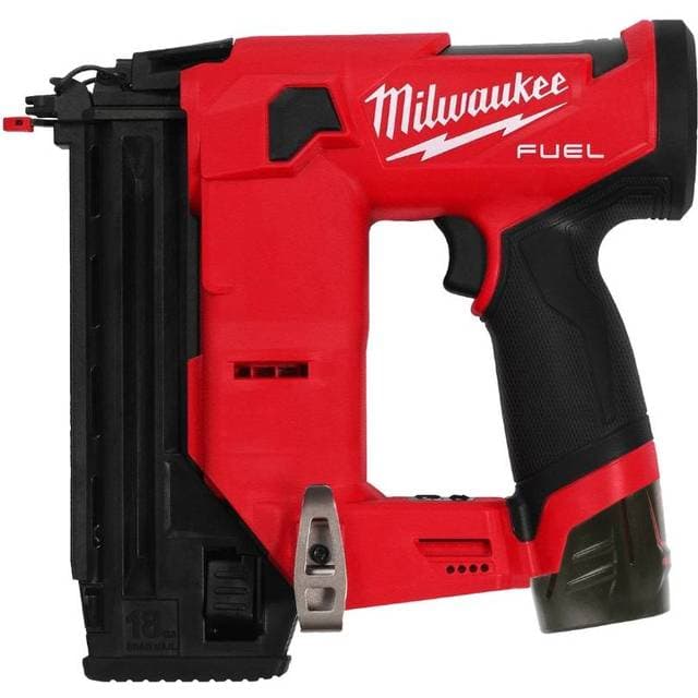 Milwaukee M12 FCN18GS-202X (2x2.0Ah)