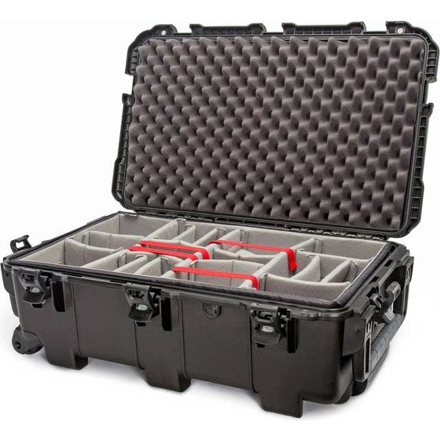 Nanuk 962 Wheeled Waterproof Hard Case