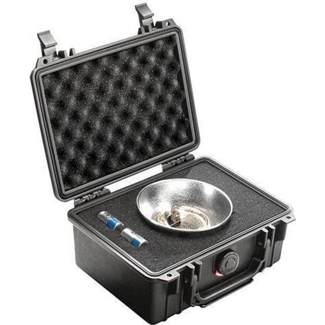 Pelican 1150 Case with Foam (Silver) 1150-000-180