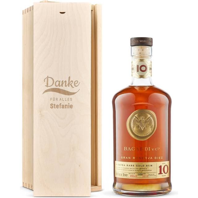 Bacardi Bacardi Reserva Diez Rom Indgraveret Trææske 40% 70 cl