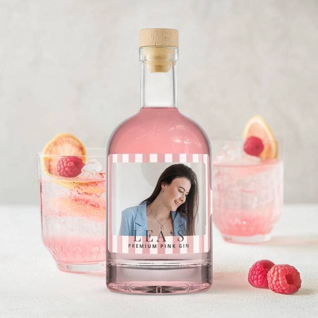 Your surprise Pink Gin Med Personlig Etikette 70 cl