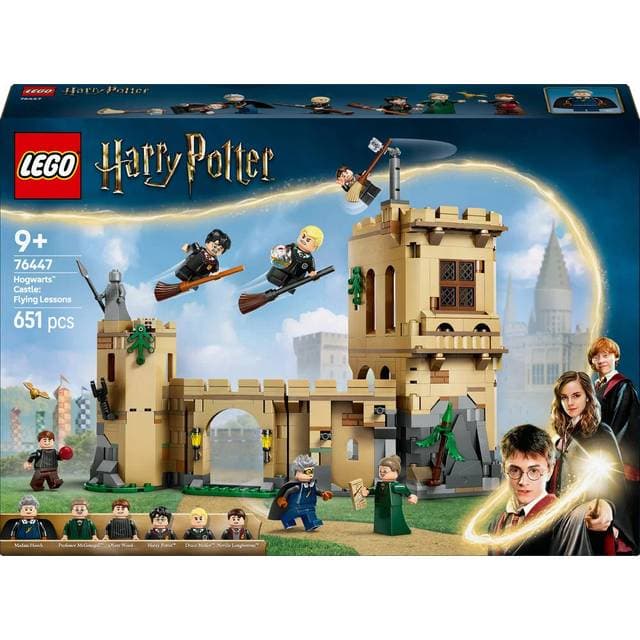 LEGO Harry Potter Hogwarts Castle Flying Lessons 76447