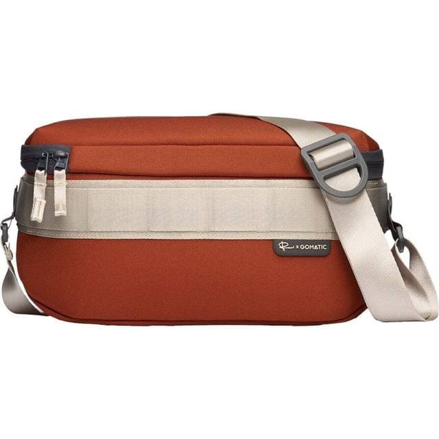 Gomatic Peter McKinnon Luma Camera Sling 9L Rust
