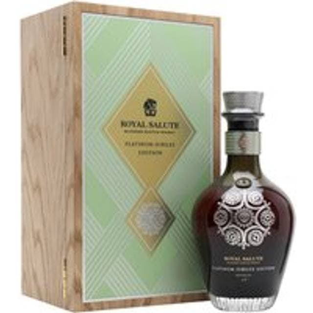 Gaerne Royal Salute Platinum Jubilee Queen Adelaide's Brooch Green Blended Whisky